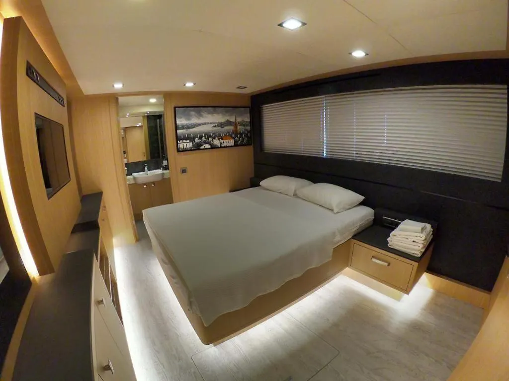 Seara Yachting Hotel Bodrum Botel